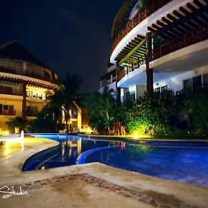 Quadra Deluxe Mamitas Zone! By Yeah Apartment